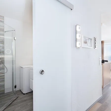 App 347 - Strandlage * سيركسدورف